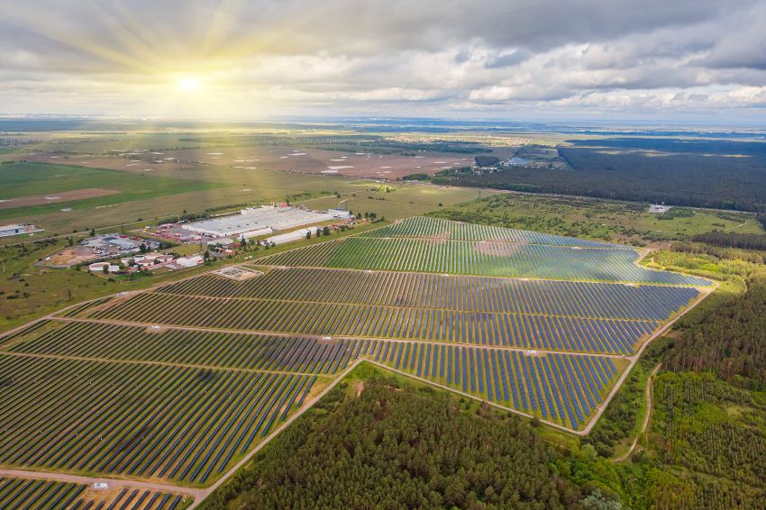 Energia solar se torna a 2ª maior fonte da matriz elétrica brasileira