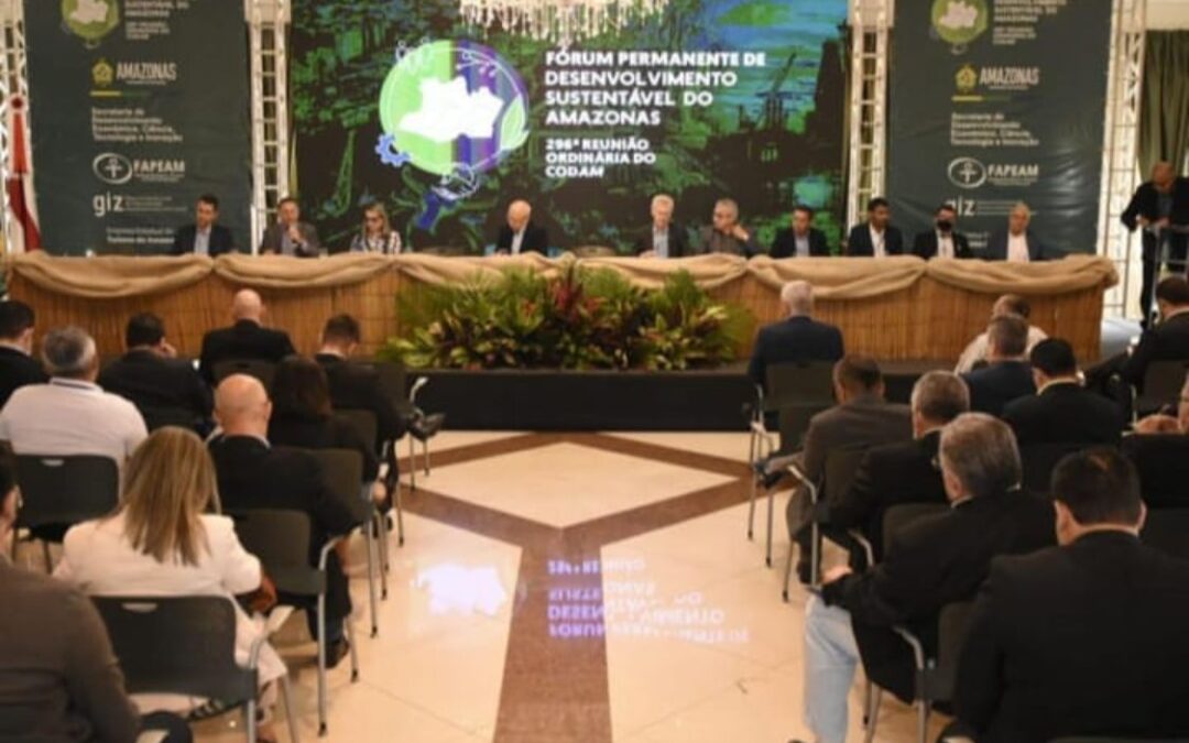 Crea-AM participa do Fórum Permanente de Desenvolvimento Sustentável