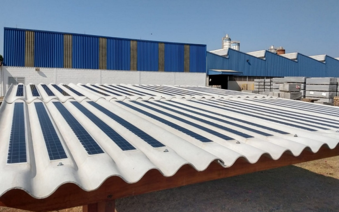 Telha que gera energia solar é registrada no INMETRO e poderá ser comercializada ainda esse ano